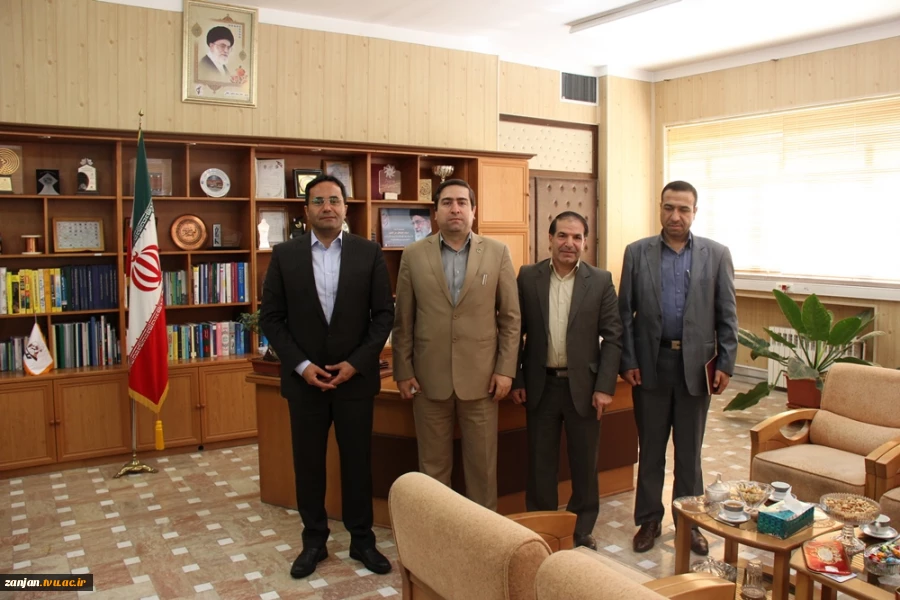 دیدار سرپرست آموزشکده فنی الغدیر زنجان با مدیر کل صنعت ، معدن تجارت استان زنجان 2