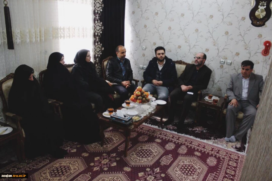 دیدار سرپرست آموزشکده فنی ابهر با خانواده شهید محمودی به مناسبت دهه فجر
 2