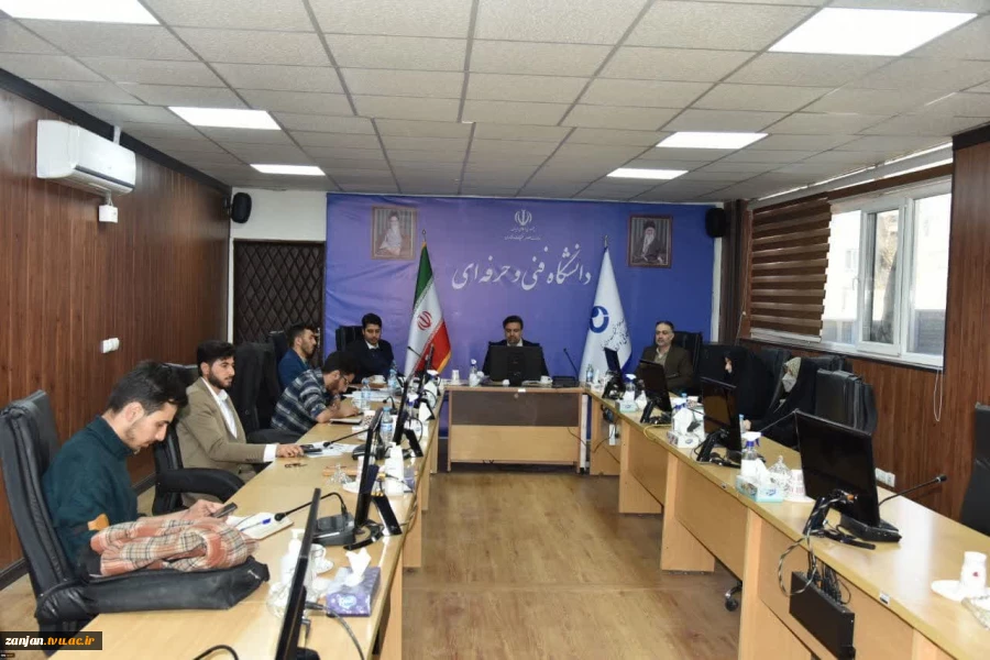 حضور دکتر خسرویان در جلسه قرارگاه مرکزی شهید علم‌الهدی 2