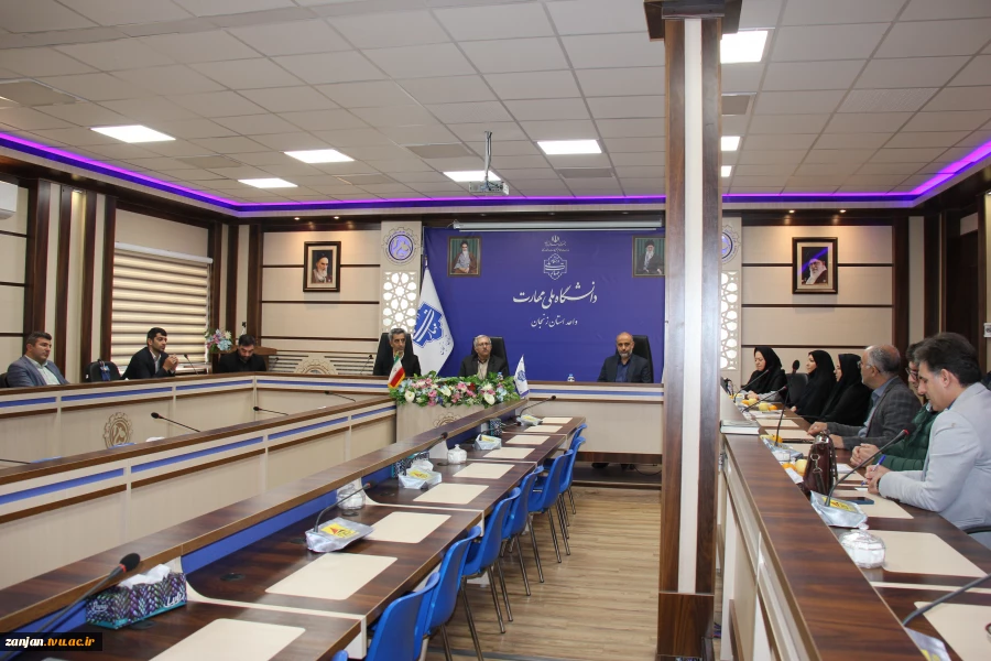 بازدید دکتر نبی اله محمدی، نماینده محترم مردم زنجان و طارم در مجلس شورای اسلامی از دانشگاه ملی مهارت استان زنجان 3